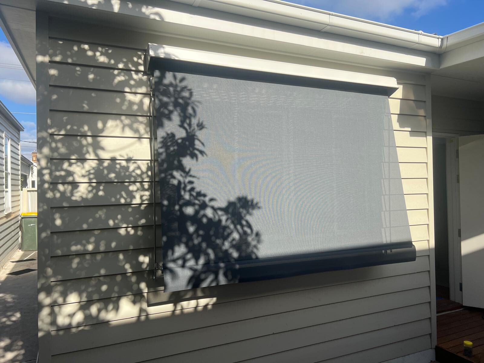 outdoor blinds 01